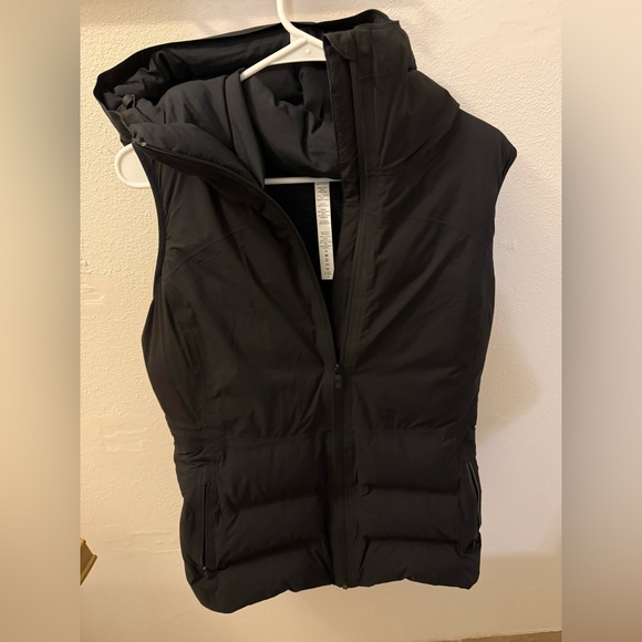 Lululemon Puffer Vest - Picture 2 of 15